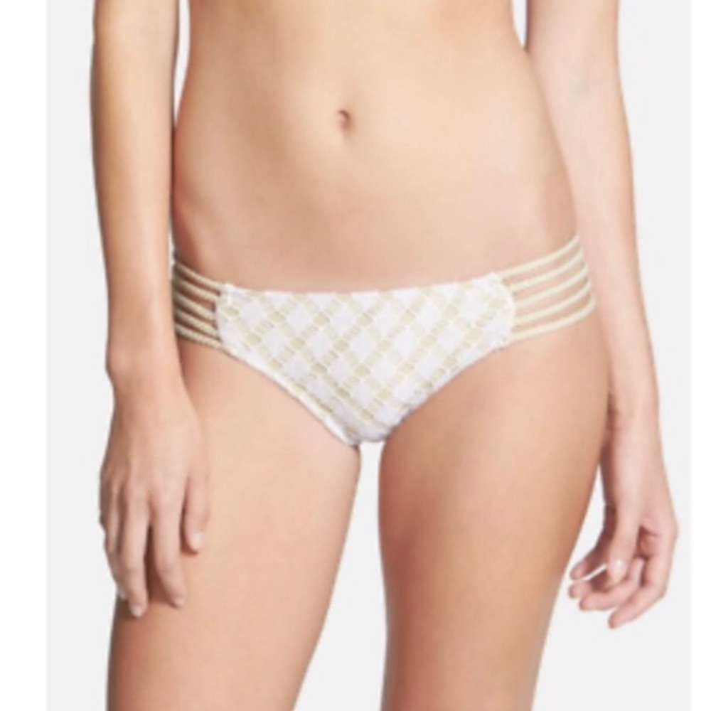 🌸 Luli Fama bikini bottom
